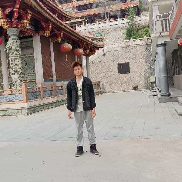 28岁岁江西单身帅哥 - 陕西吉缘网